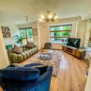 Plum Tree Penthouse Apartment